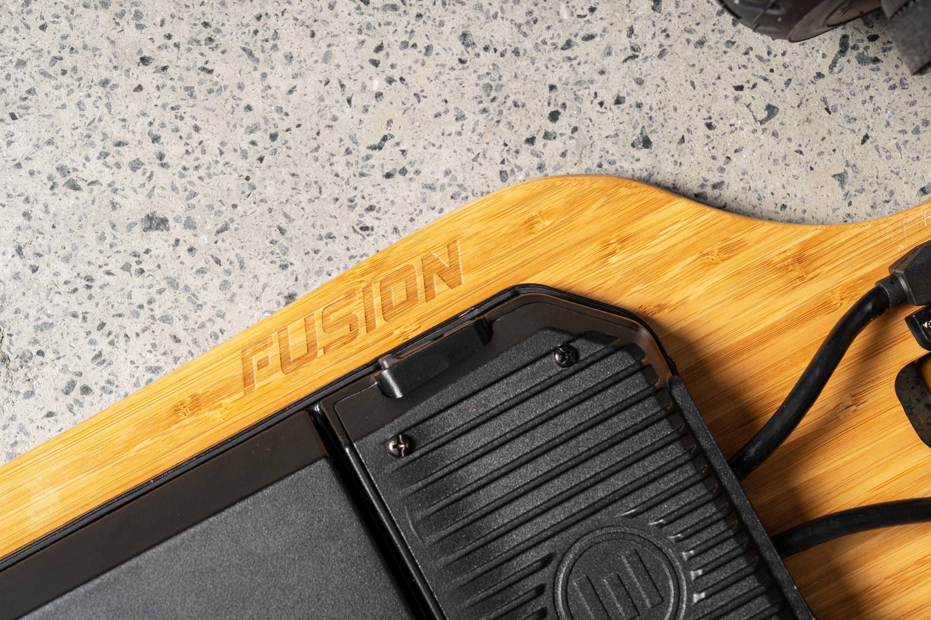 Evolve Fusion All Terrain Electric Skateboard - Image 21